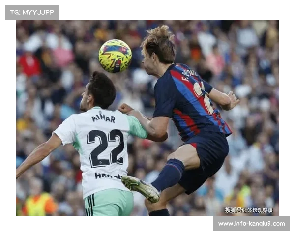 巴黎守门员舍瓦利耶精彩扑救 单刀球不失助队稳守胜局