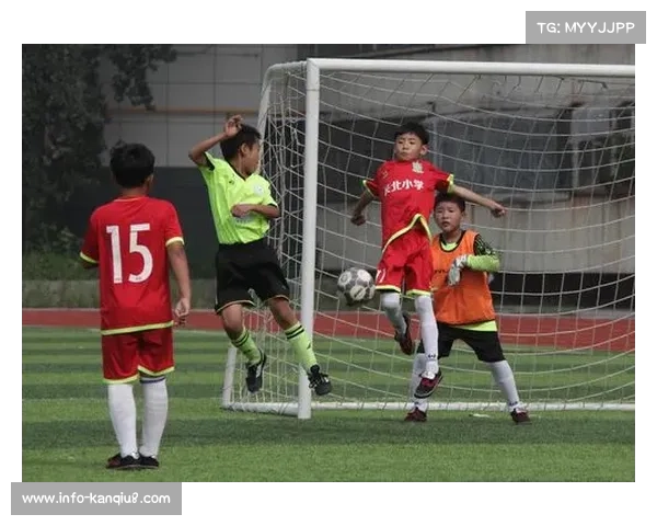 季华小学“小西甲”足球赛落幕，校园足球培育新一代